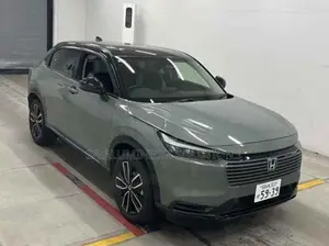 Honda Vezel Z PLAY 2025