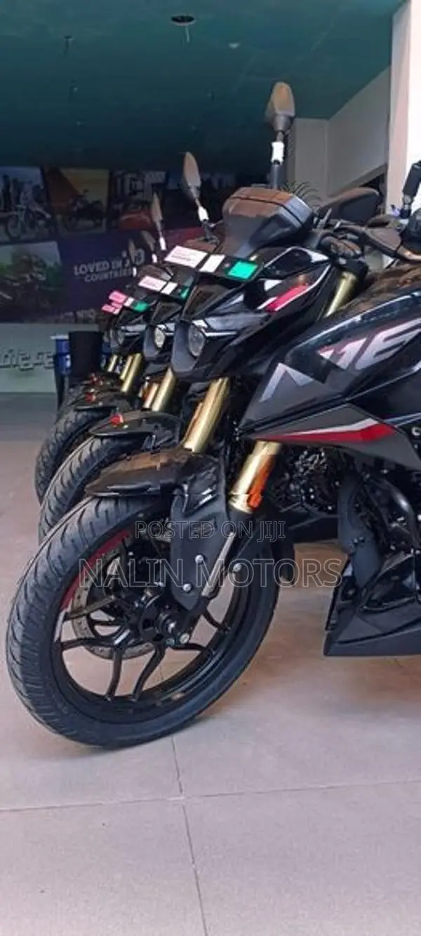 Bajaj Pulsar N160 Premium 2025