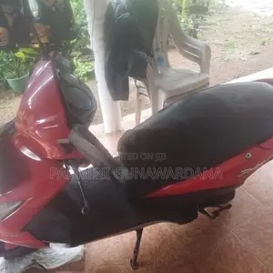 Honda Dio 2011
