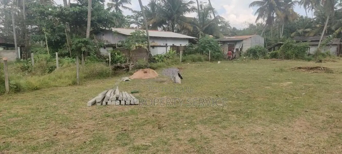 81 perches Land For Sale in Waskaduwa (SSPL-409)