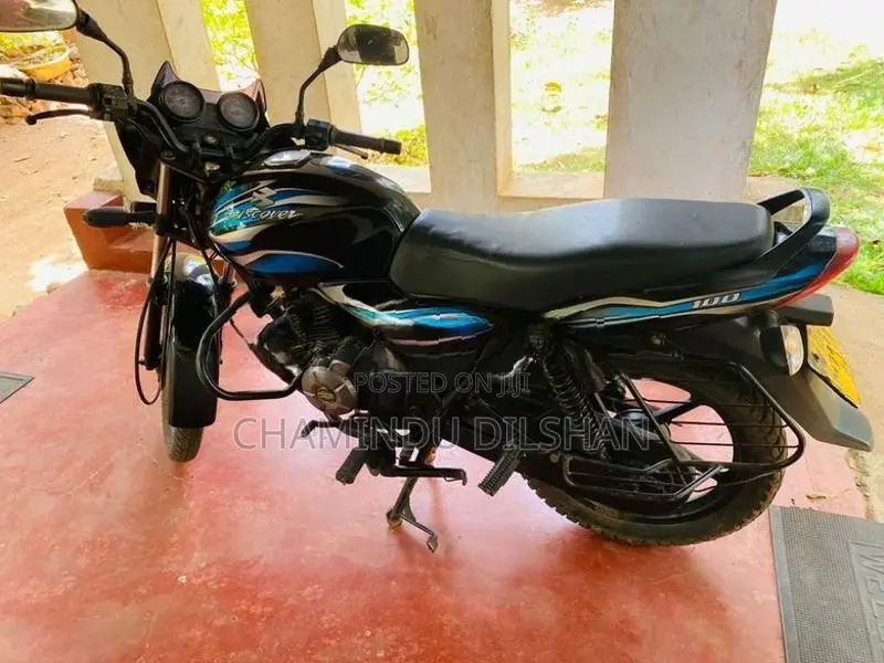 Bajaj Discover 2013