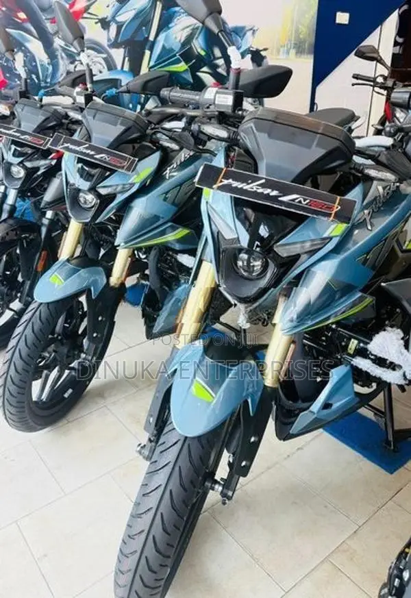 Bajaj Pulsar N160 Premium 2026