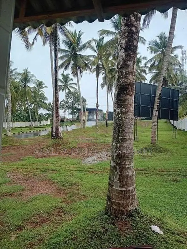 Land Close to Homagama