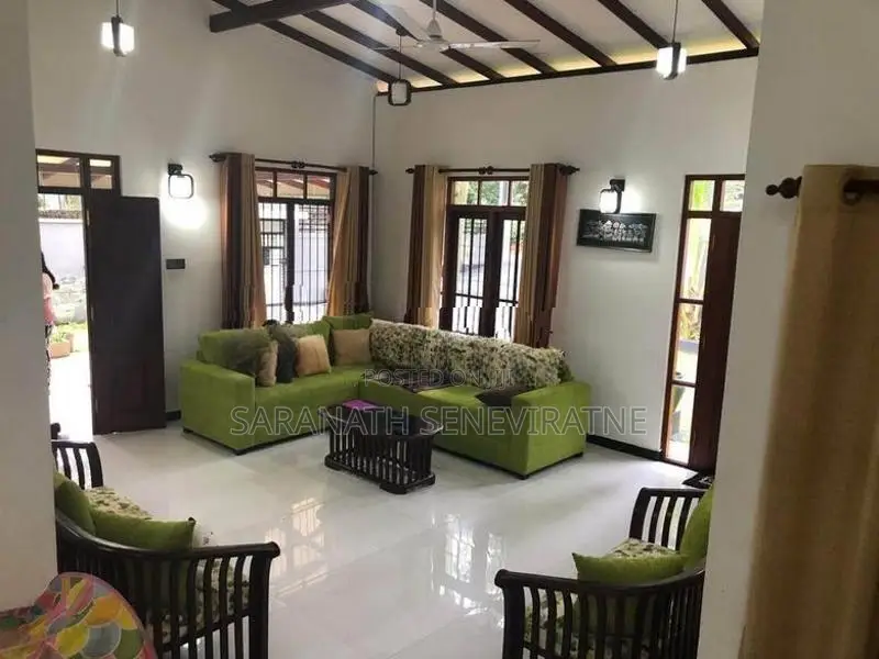 A single story house for sale in Meegoda, Homagama