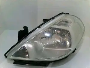 Nissan Tiida Head Light