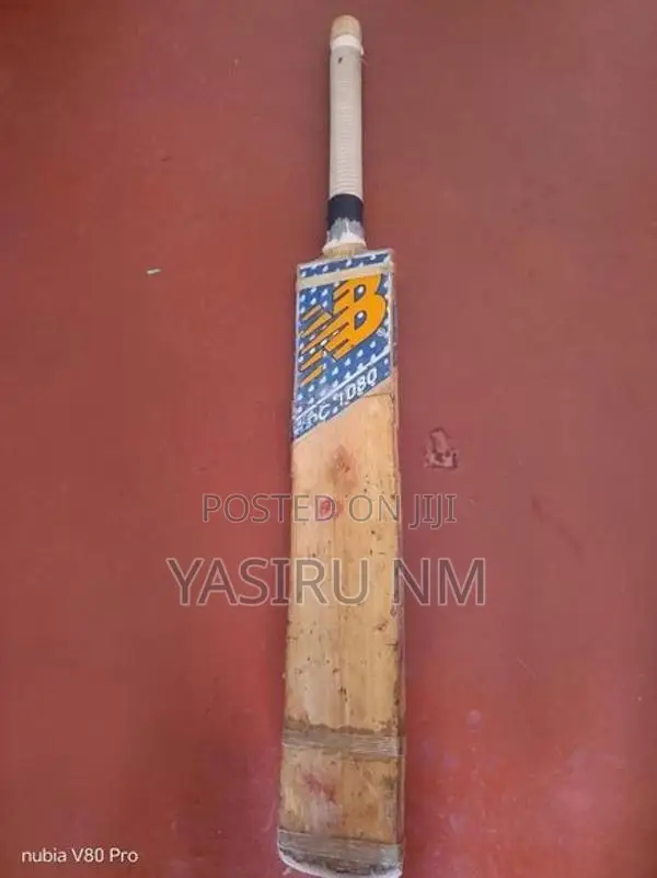 Cricket Full Set with Bat