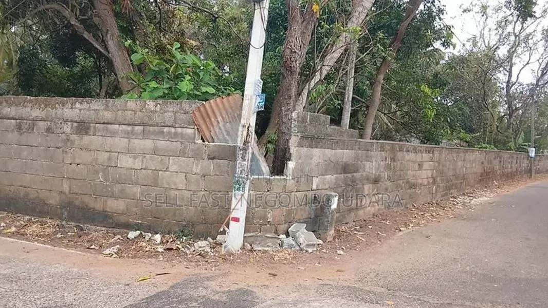 Land for sale on Negombo-Kattuwa