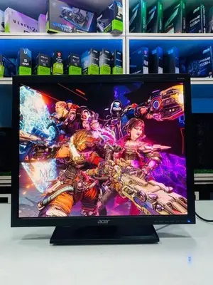 19 Inch Square Used Monitor