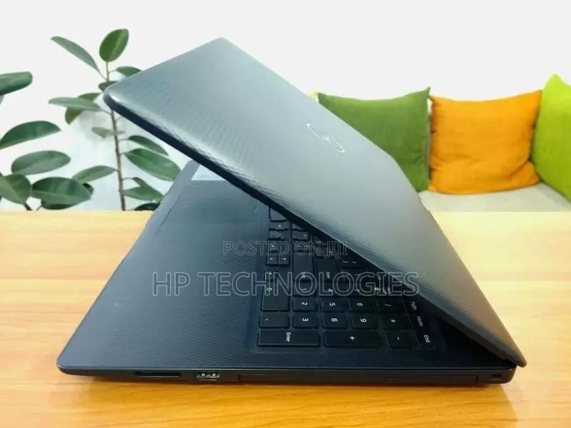 DELL I3 10 GEN 4GB RAM 1TB HDD LAPTOP
