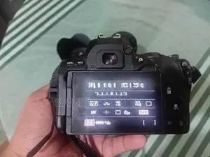 Canon 200d