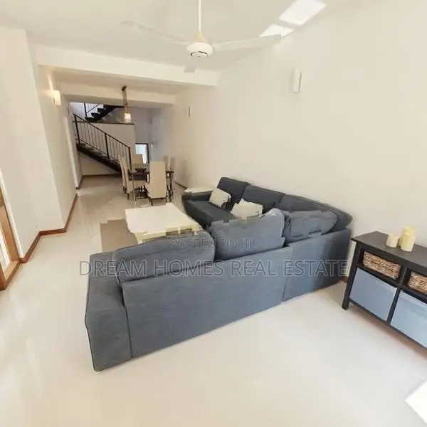 Brand New Luxury Residence in Prime Pelawatte – Battaramulla