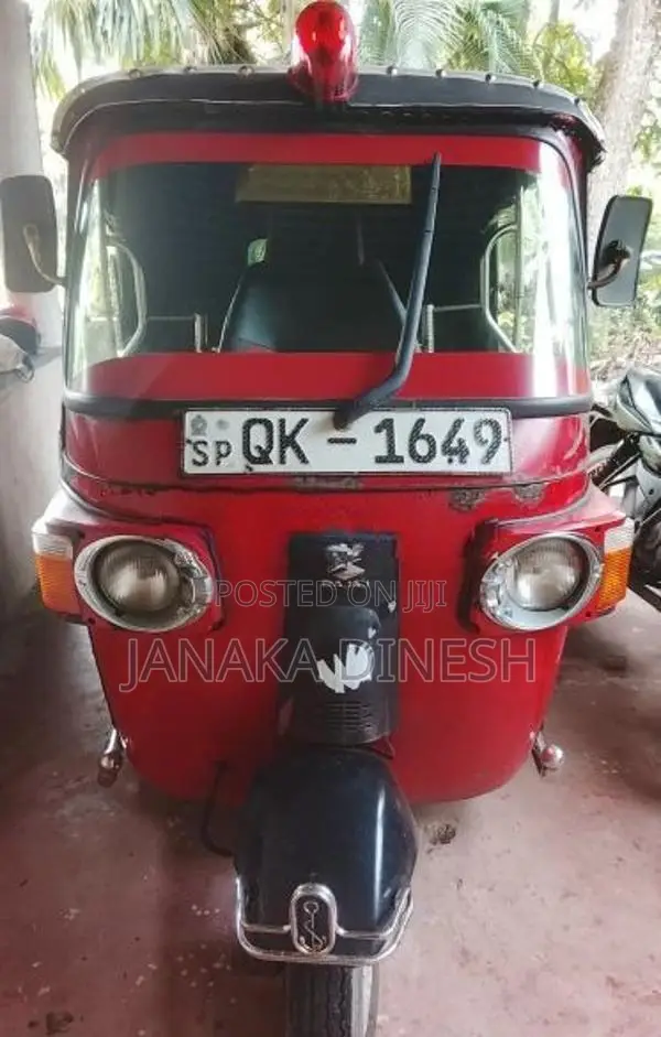 Bajaj RE 2007