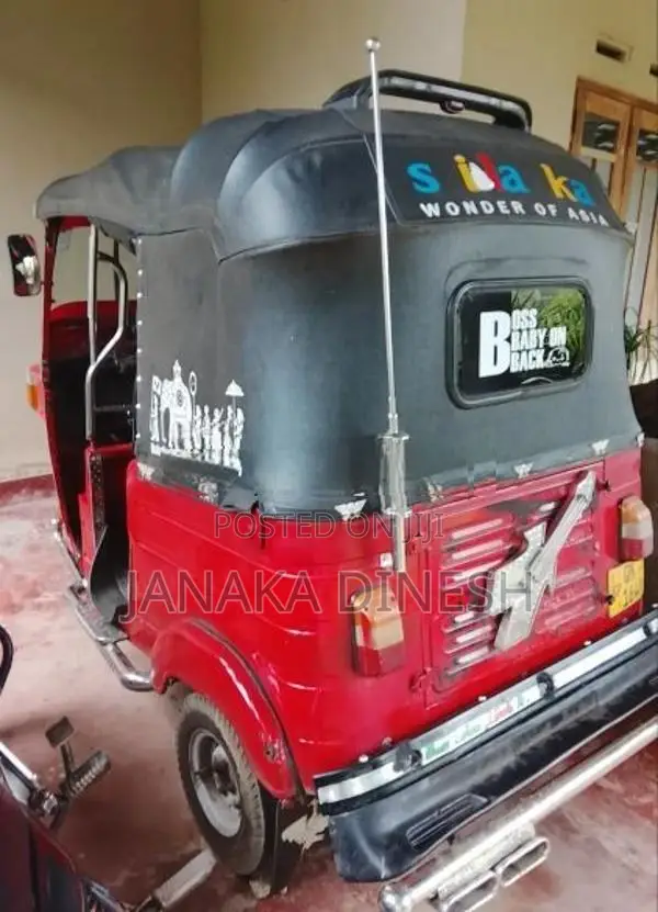 Bajaj RE 2007
