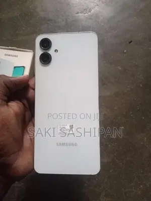 Samsung Galaxy A06 (Used)