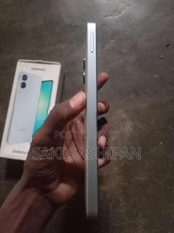Samsung Galaxy A06 (Used)