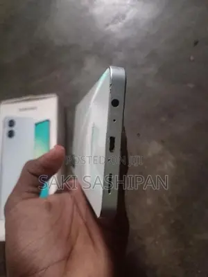 Samsung Galaxy A06 (Used)