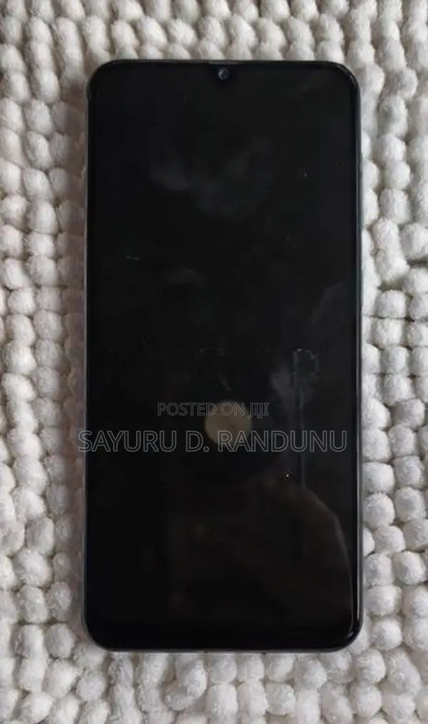 Samsung Galaxy A50 (Used)