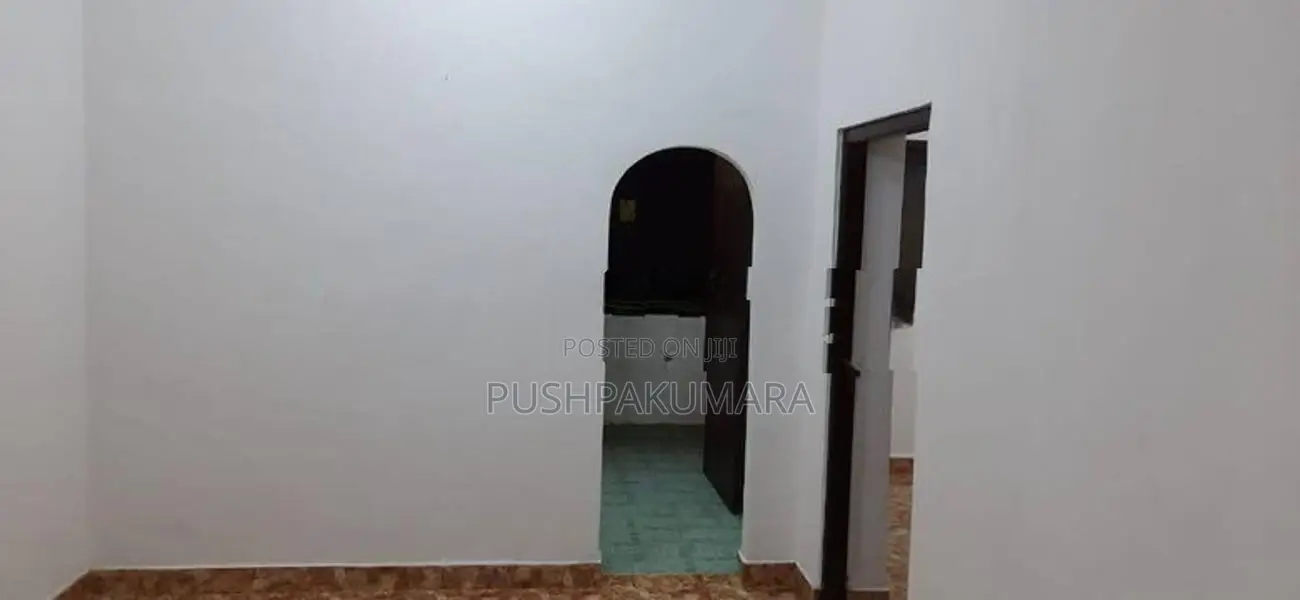 Apartment for Sale in Colombo 6 ( File Number 2253 B/2 )