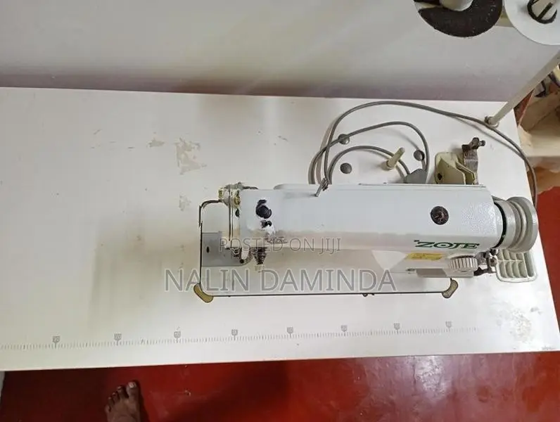 Zoje Sewing Machine