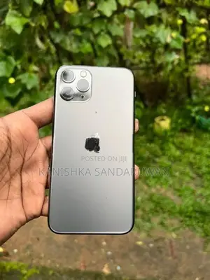 Apple iPhone 11 Pro (Used)