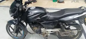Bajaj Pulsar 150 2015