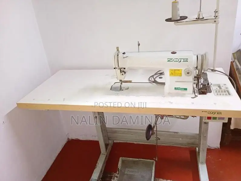 Zoje Sewing Machine