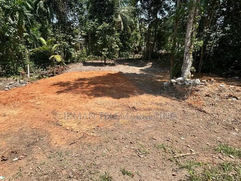 Land for Sale in Nittambuwa