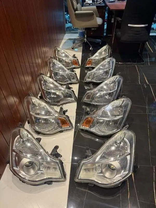 Nissan Sylphy G11 Head Lamp