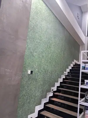 6.83 Perch Commercial Building for Sale in Pannipitiya