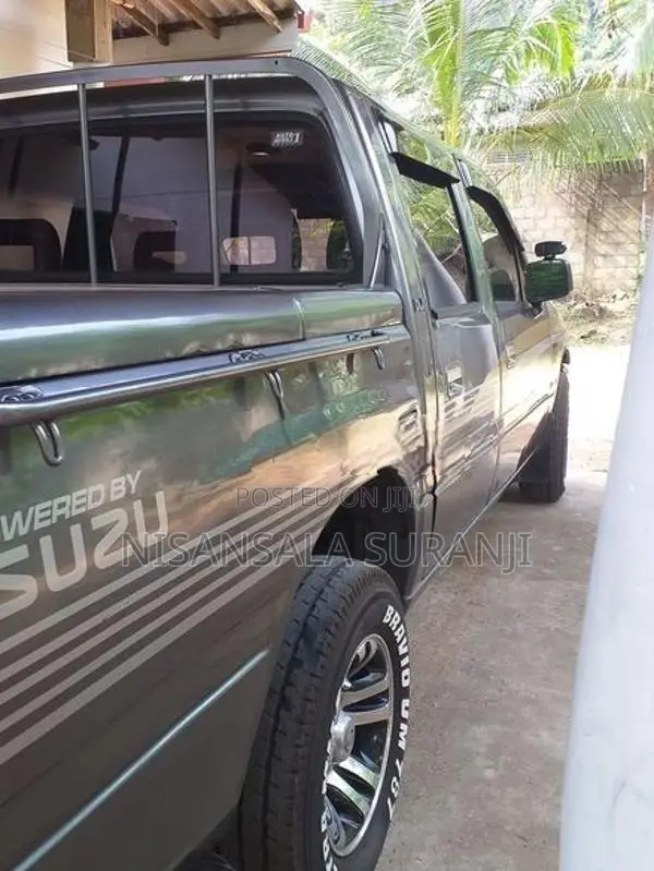 Isuzu D-Max 1994