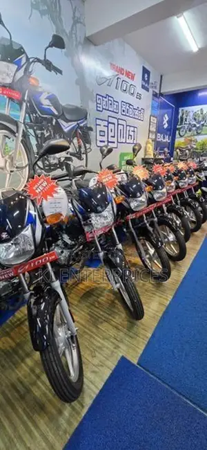 Bajaj CT100 2026