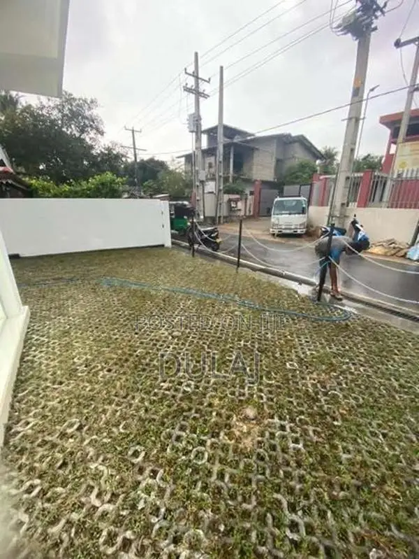 Commercial Building for Rent - Galle Town