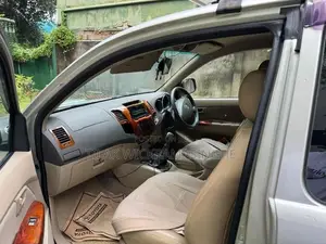 Toyota Hilux Vigo 2010