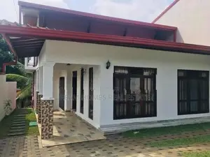 Spacious Two-Storey House for Sale – Kottawa Malabe Road