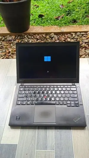 Lenovo i5 4th gen N43000