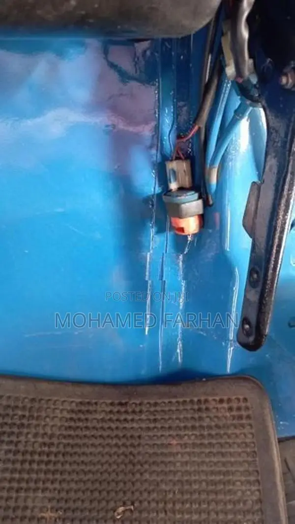 Bajaj RE 2004