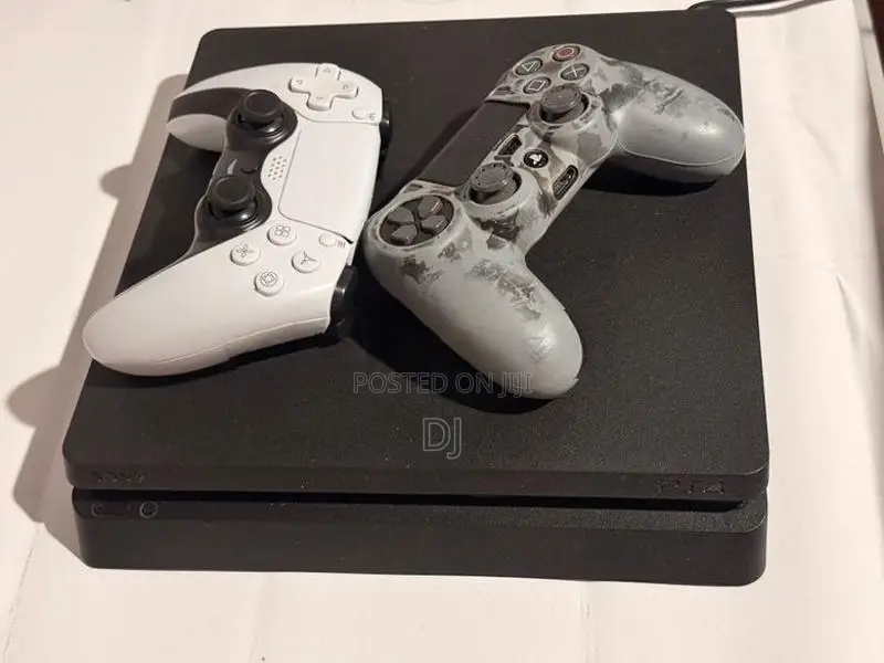 PS4 Slim 1TB