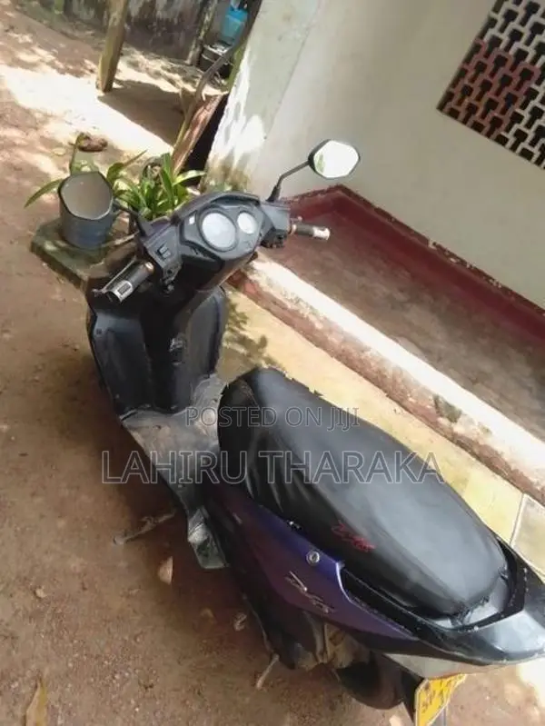 Honda Dio 2012