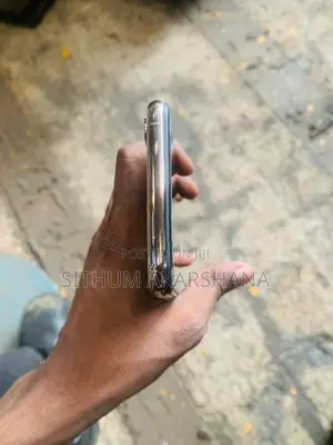 Apple iPhone XS Max (Used)