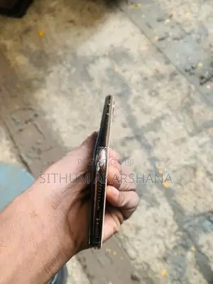Apple iPhone XS Max (Used)
