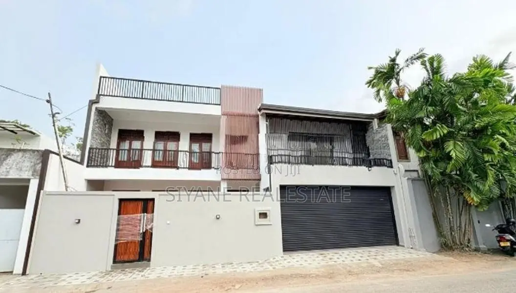 Brand New Modern Luxury House for Sale Battaramulla