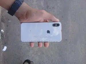 Apple iPhone XS (Used)