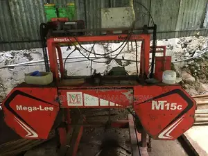 Band Saw Machine