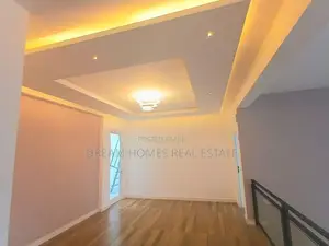 Exquisite 5-Bedroom Super Luxury house with Swimming Pool – Kesbewa