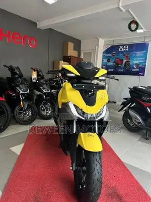 Hero XOOM 125R 2026
