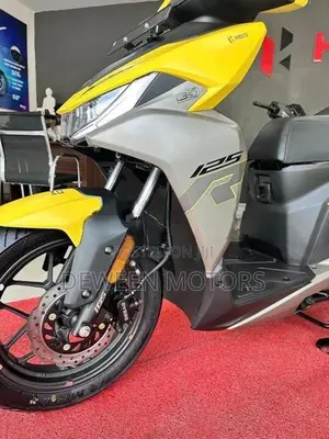Hero XOOM 125R 2026