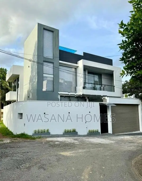 Modern House for Sale Pannipitiya