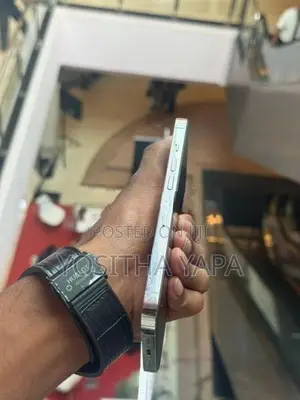 Apple iPhone 13 Pro (Used)