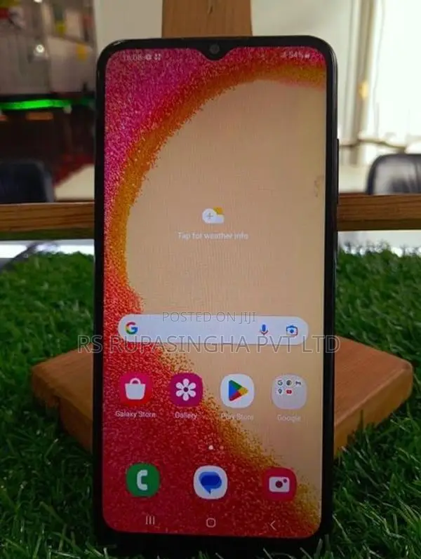 Samsung Galaxy A04e / 3GB 32GB (Used)