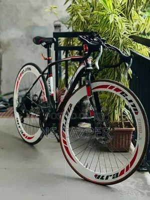VLRA 21-Speed Road Bicycle